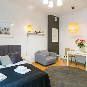 B Apartament